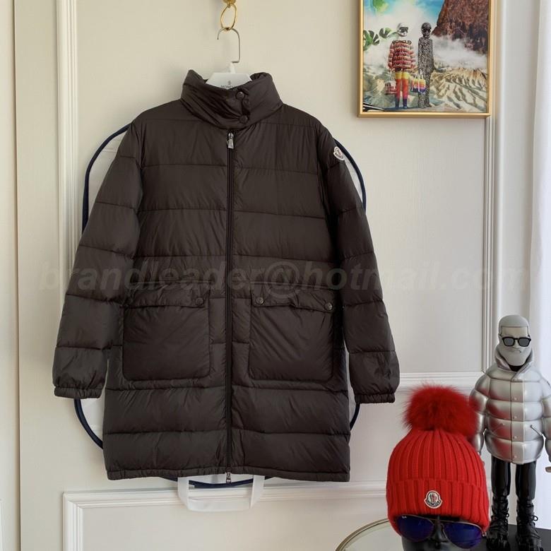 Moncler Women's Outwear 186